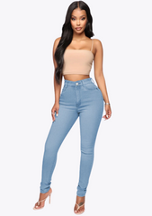 JEANS MOULANT DÉCONTRACTÉ