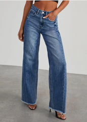 Jean Taille Haute – Coupe Droite & Jambes Larges